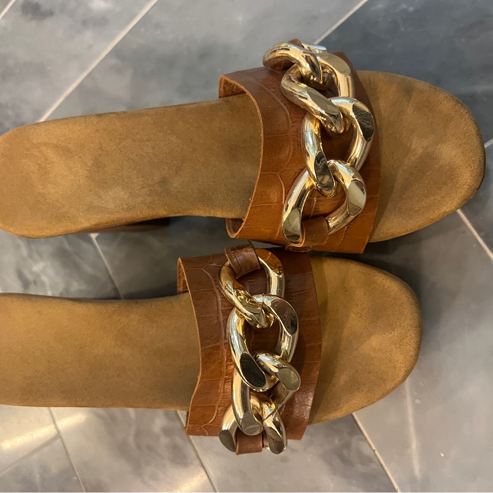 Elegant Brown Chain Sandals